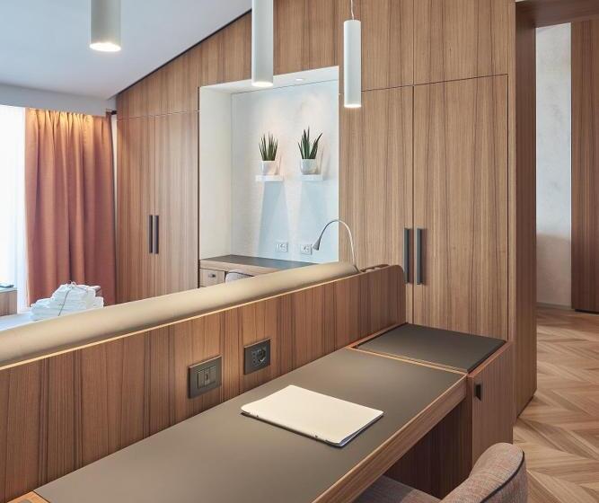 Люкс, Ocelle Thermae&spa
