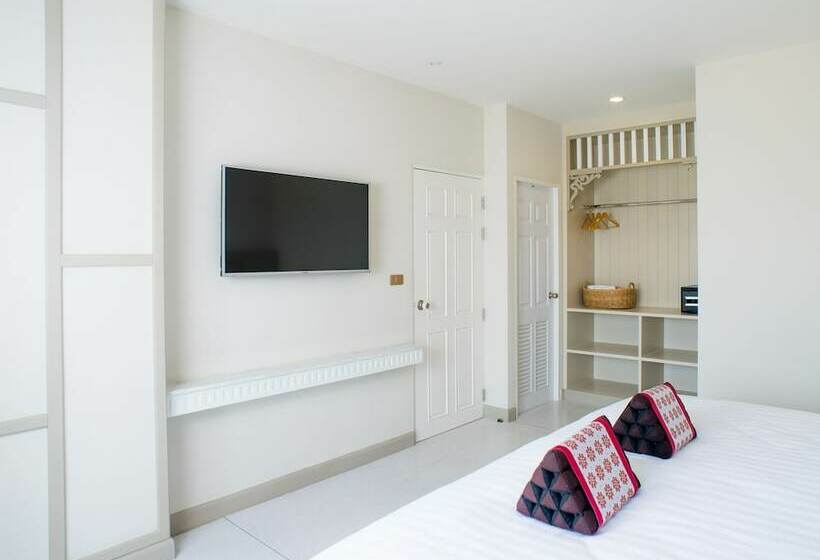 스위트, Panphuree Residence   Sha Extra Plus