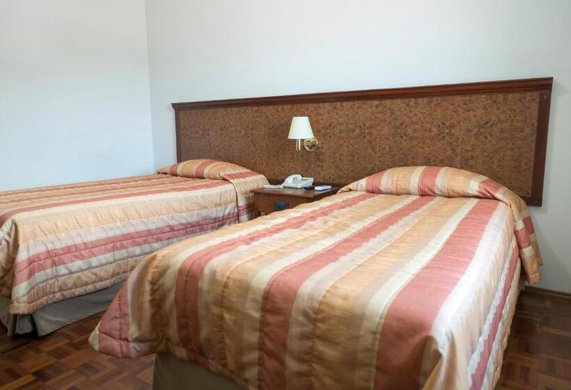 수피리어 룸, Real Palace