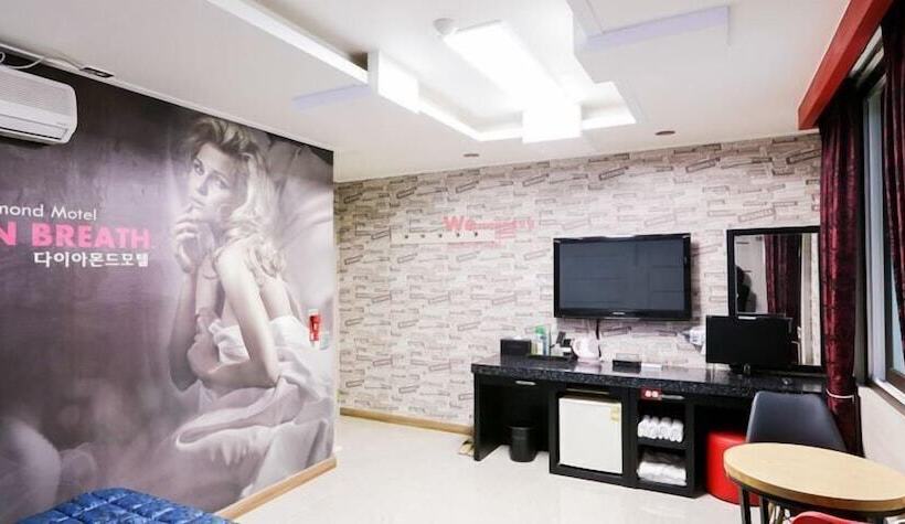 غرفة قياسية, Diamond Motel