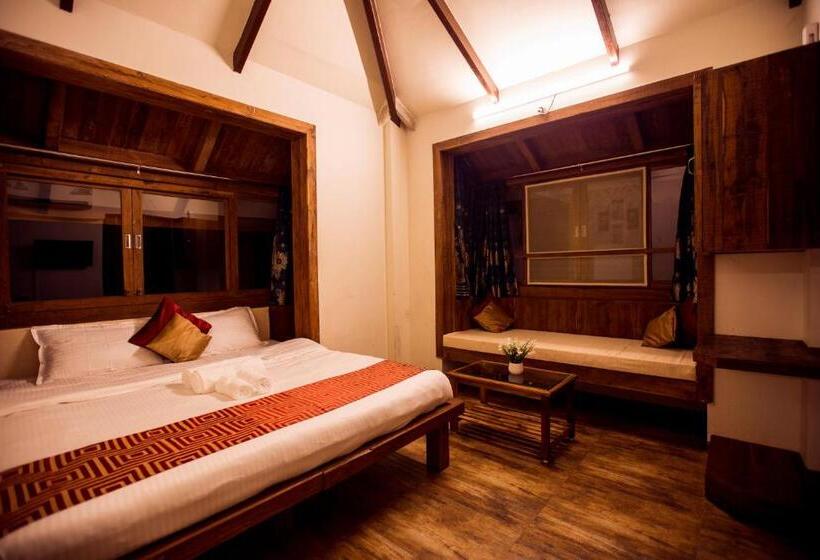 חדר סטנדרט, Kaular Atithis Grand Kokan Resort