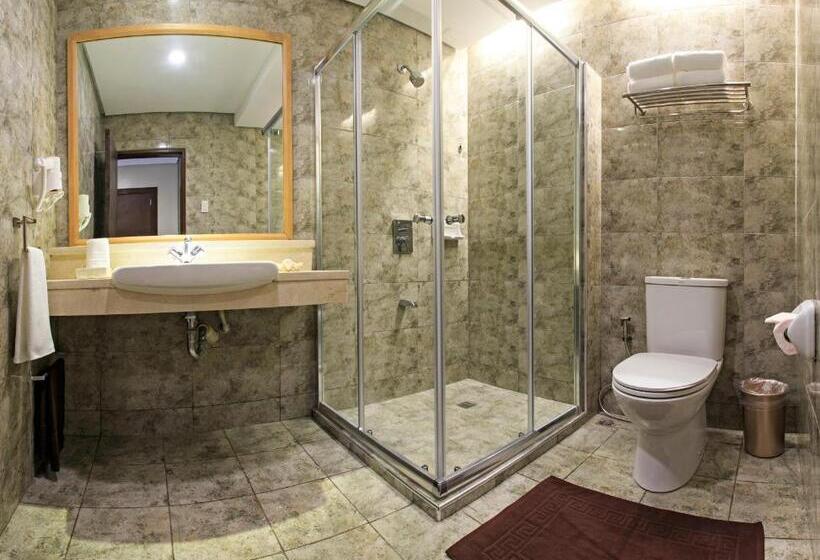 اتاق استاندارد با تخت بزرگ, Cebu Westown Lagoon  South Wing