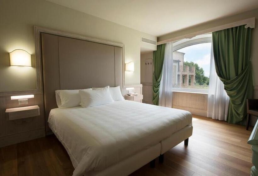 חדר דלוקס נוף לגינה, Officina Del Sole