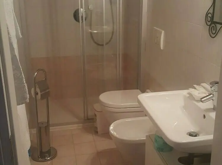 エコノミールーム, Casa Fiorina