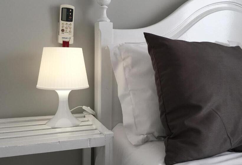 Camera Standard, Mirandesa Guesthouse