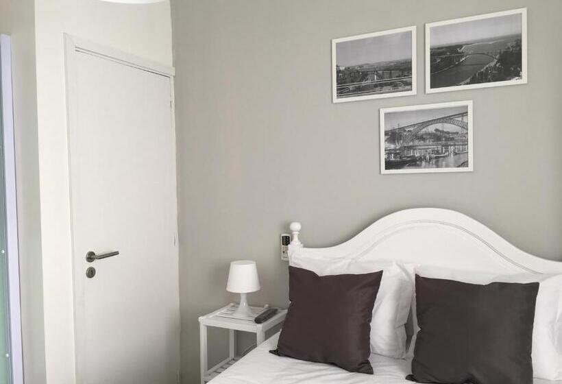 Camera Standard, Mirandesa Guesthouse