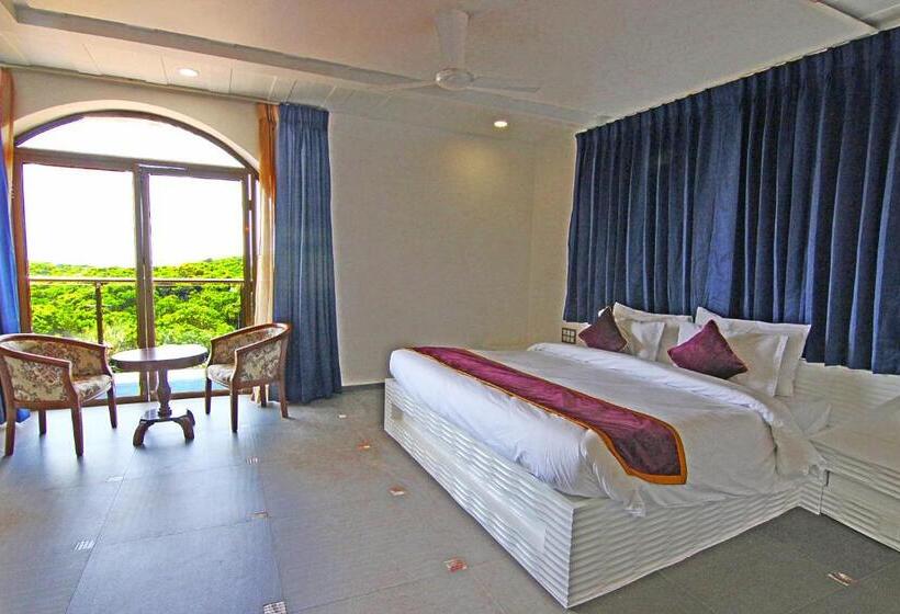 غرفة قياسية, Forest County Resort