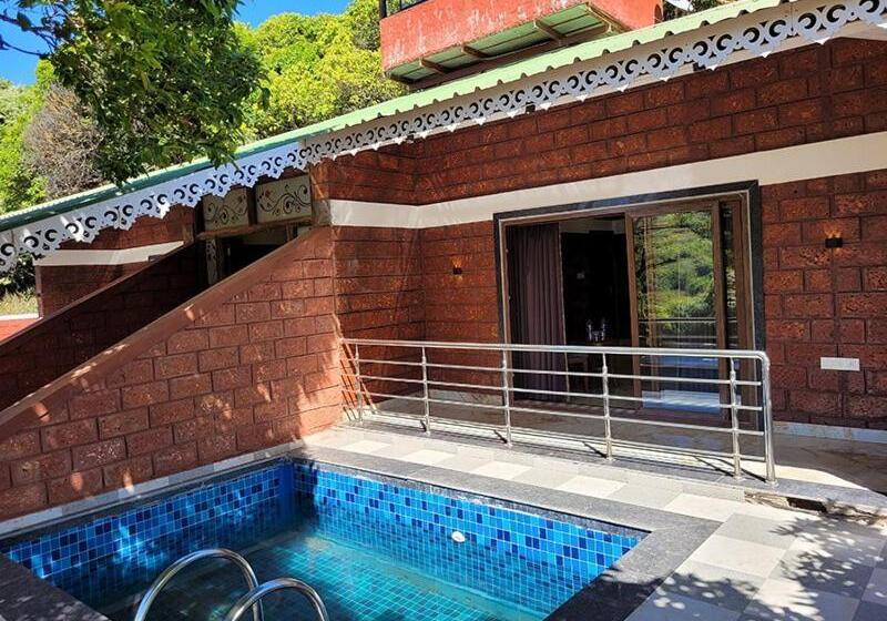 فيلا غرفة نوم واحدة, Forest County Resort