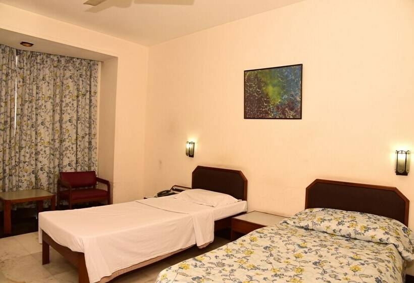 اتاق لوکس یک تخته, Atithi