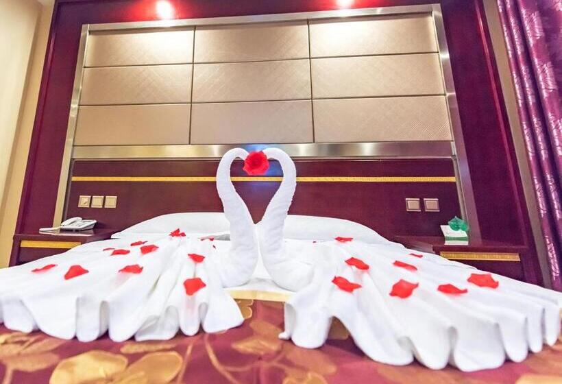 Süit, Dunhuang Gold Dragon