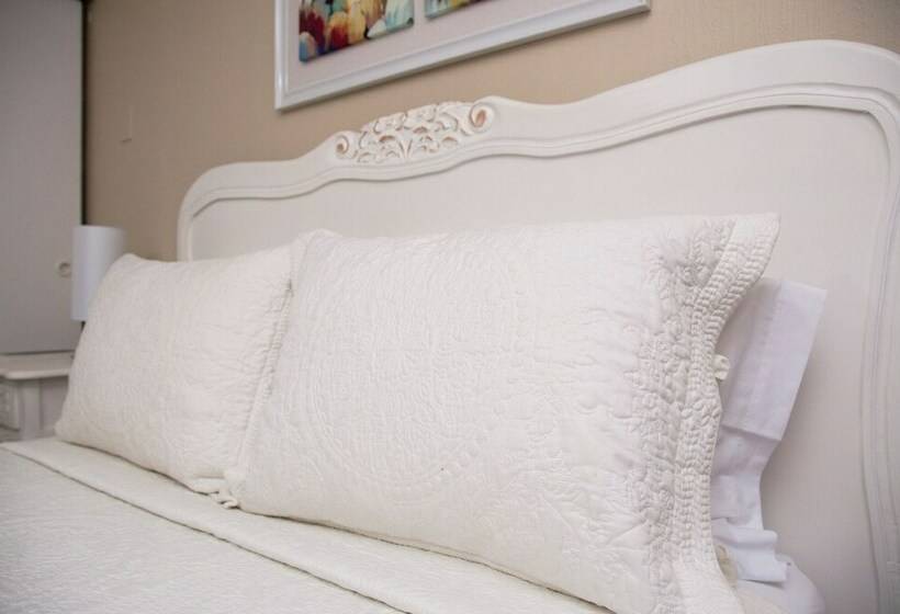 סוויטה, Hostal Pehuenche