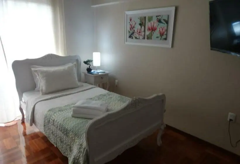 اتاق استاندارد با سرویس بهداشتی مشترک, Hostal Pehuenche