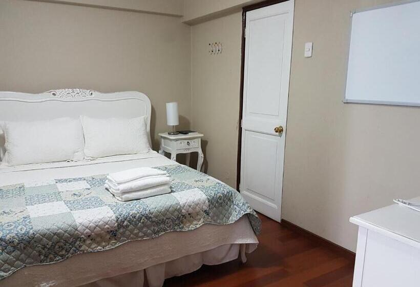 סוויטה, Hostal Pehuenche