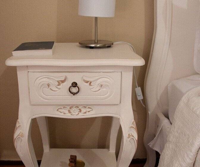 סוויטה, Hostal Pehuenche