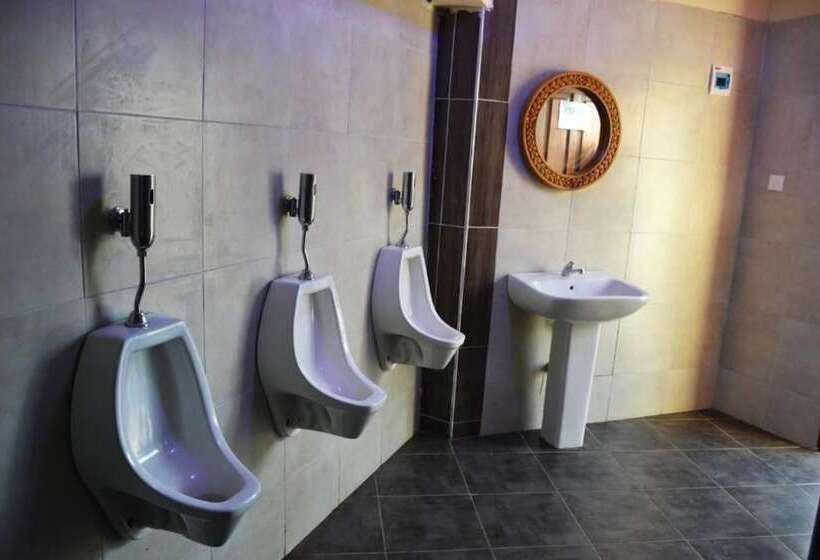 اتاق سوپریور, Joventure