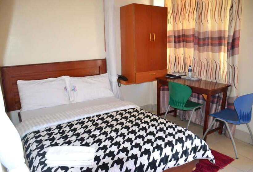 اتاق سوپریور, Joventure