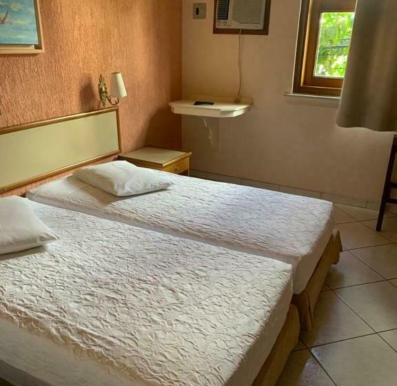 Семейный Номер, Negreiros