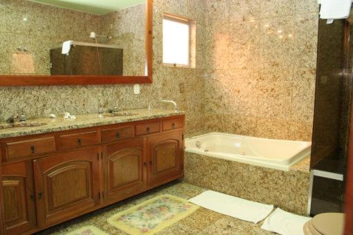 Люкс Кровать Кинг, Negreiros