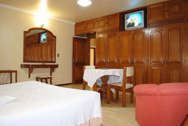 Люкс Кровать Кинг, Negreiros