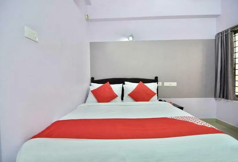 Deluxe Yhden Hengen Huone, Shanthi Residency