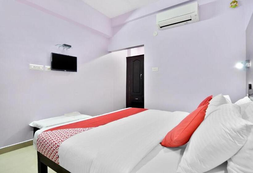 デラックスルーム, Shanthi Residency