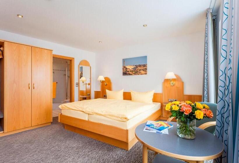 オーシャンビュースタンダードルームバルコニー付き, Stranddistel