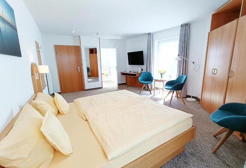 オーシャンビュースタンダードルームバルコニー付き, Stranddistel