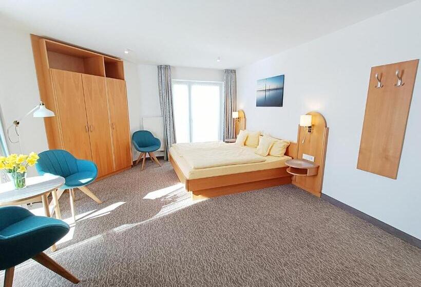 オーシャンビュースタンダードルームバルコニー付き, Stranddistel