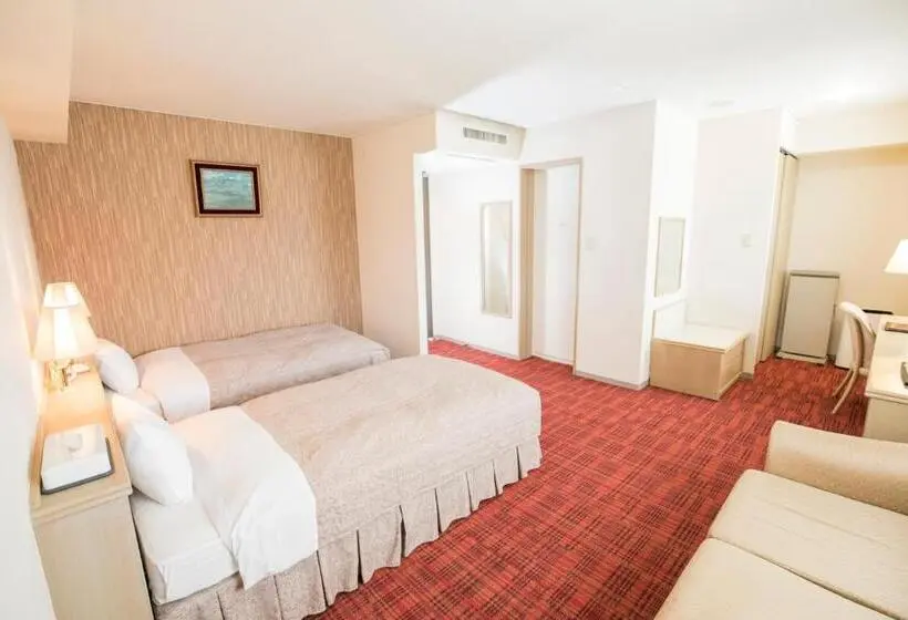 Deluxe-huone, Yokote Central