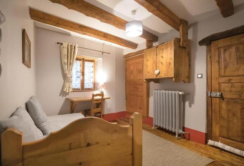 غرفة قياسية ثلاثية, Au Coeur Des Alpes