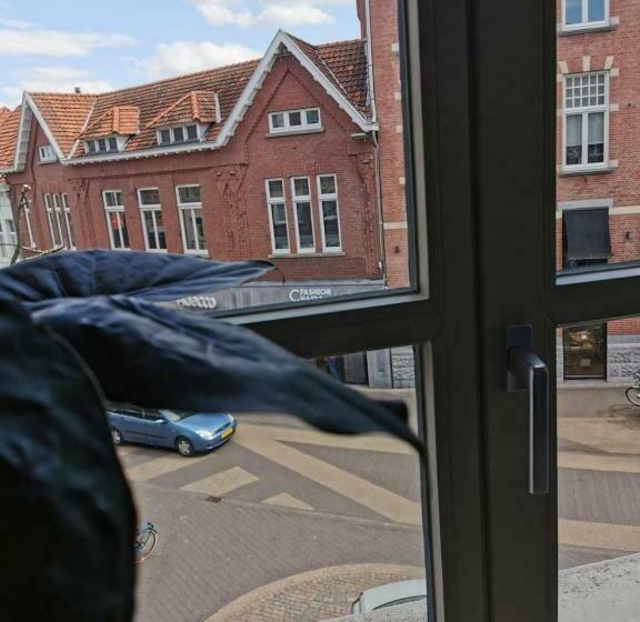 سوییت, Milk And Cookies