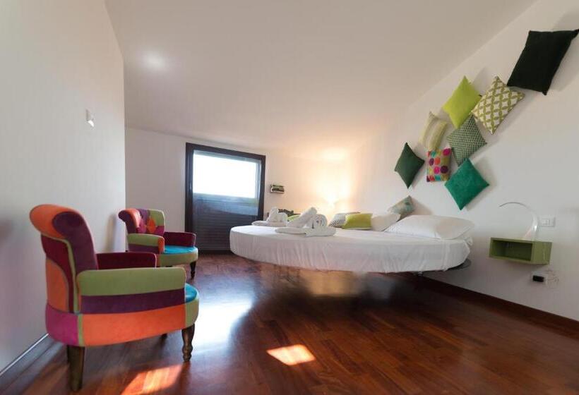 带大床的标准间, P&g Design By Lago Welcome Enna