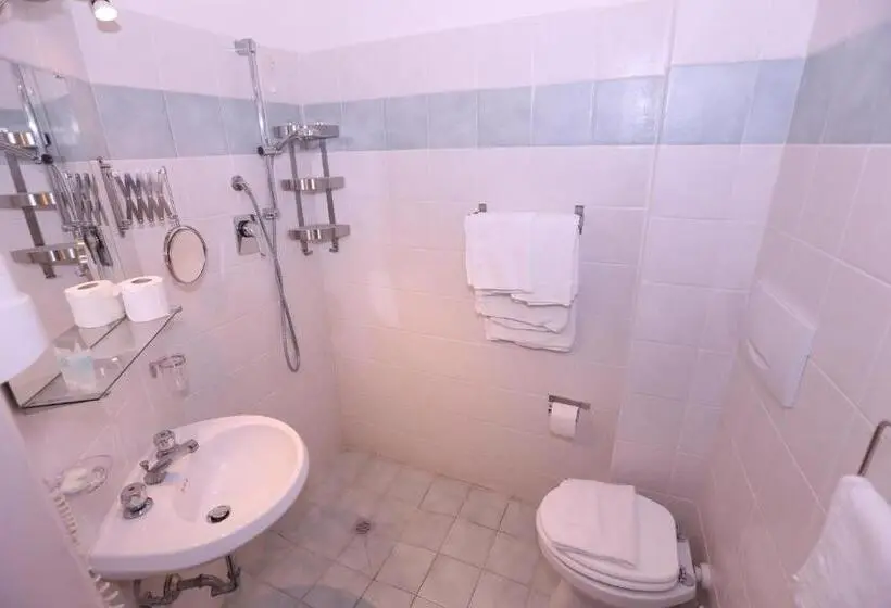 スタンダードルーム, Albergo Livorno