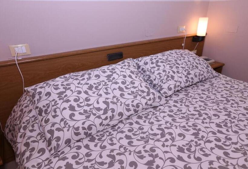 חדר סטנדרט, Albergo Livorno