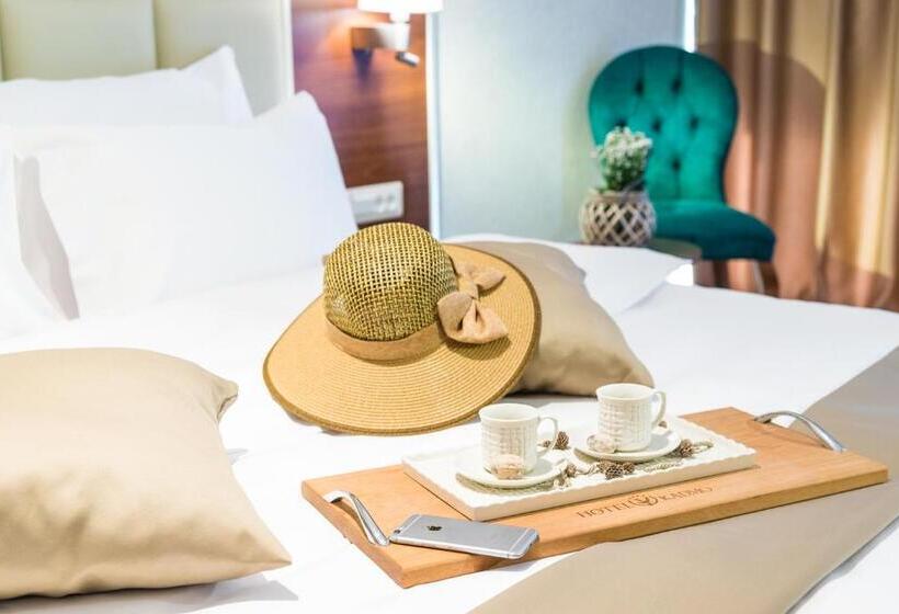 اتاق خانوادگی, Kadmo By Aycon