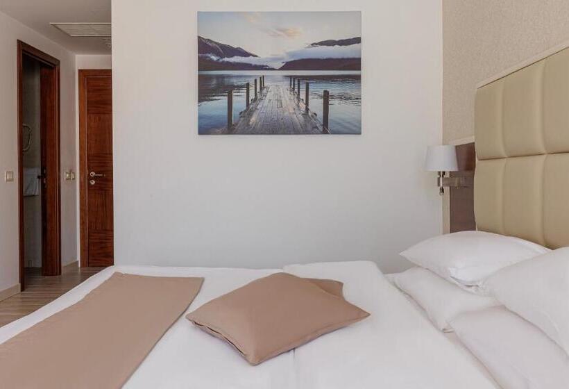 اتاق استاندارد با بالکن, Kadmo By Aycon