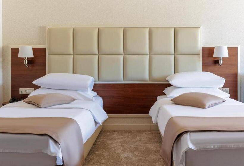 اتاق استاندارد با بالکن, Kadmo By Aycon