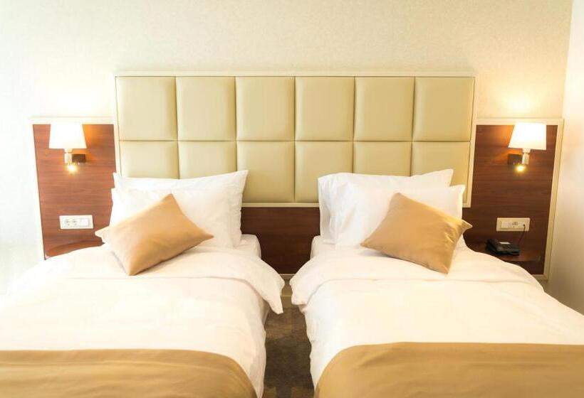 اتاق استاندارد با بالکن, Kadmo By Aycon