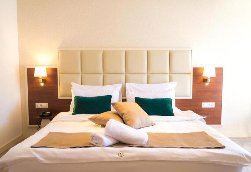 اتاق استاندارد با بالکن, Kadmo By Aycon