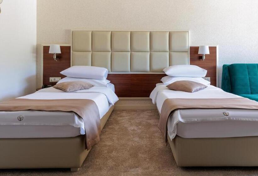 اتاق استاندارد با بالکن, Kadmo By Aycon