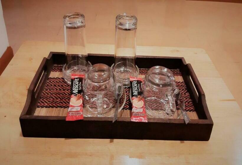 디럭스 룸, Nut Mansion Suvarnabhumi