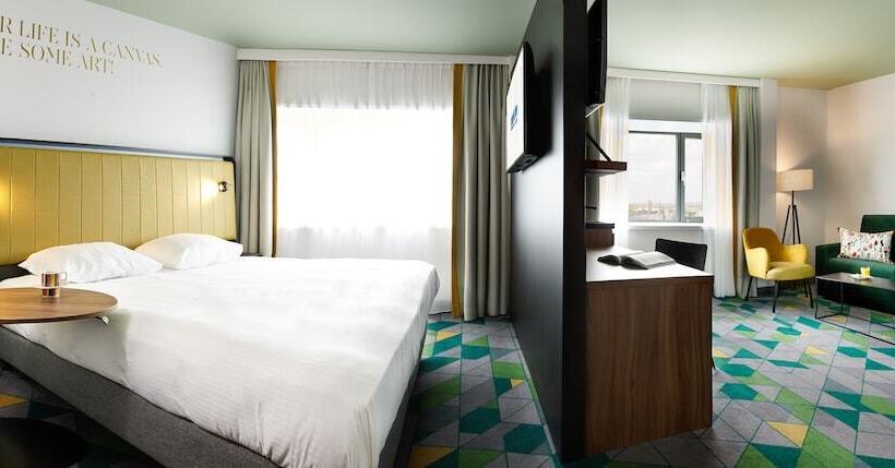 جناح جونيور, Park Inn By Radisson Hasselt