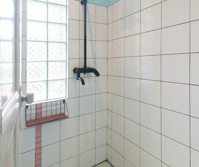 מיטה בחדר משותף, Wonderloft Hostel Kota Tua