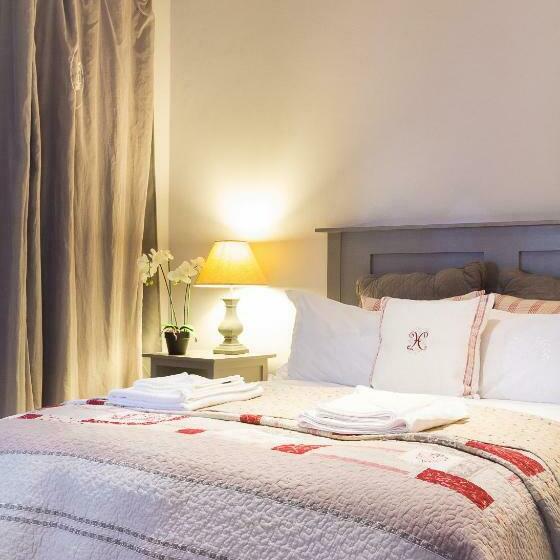 غرفة قياسية, Highland Quarters