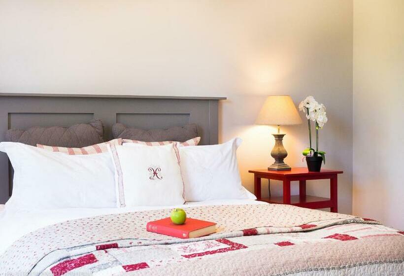 غرفة قياسية, Highland Quarters