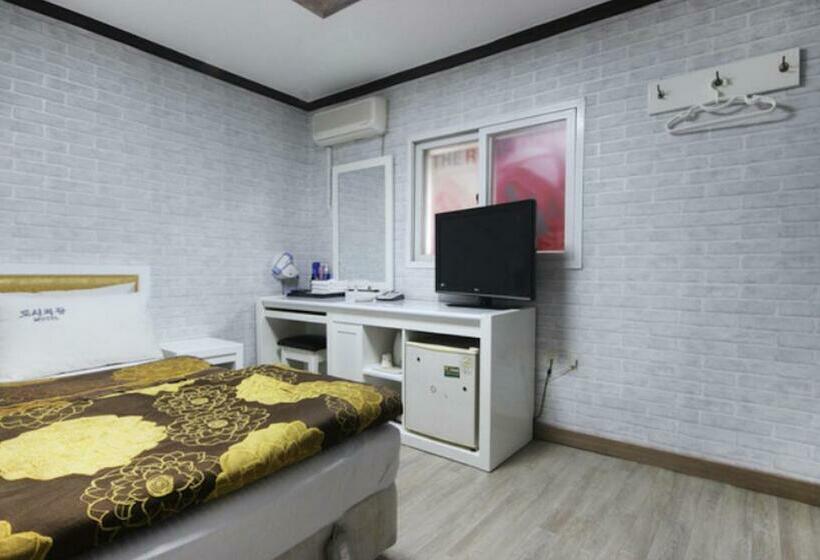 חדר סטנדרט, Dream Of City Motel