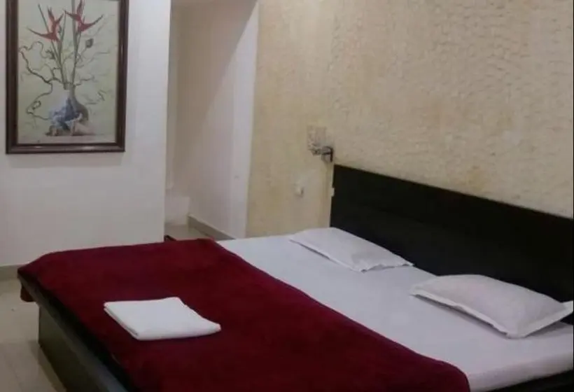 Quarto deluxe, Amit Regency
