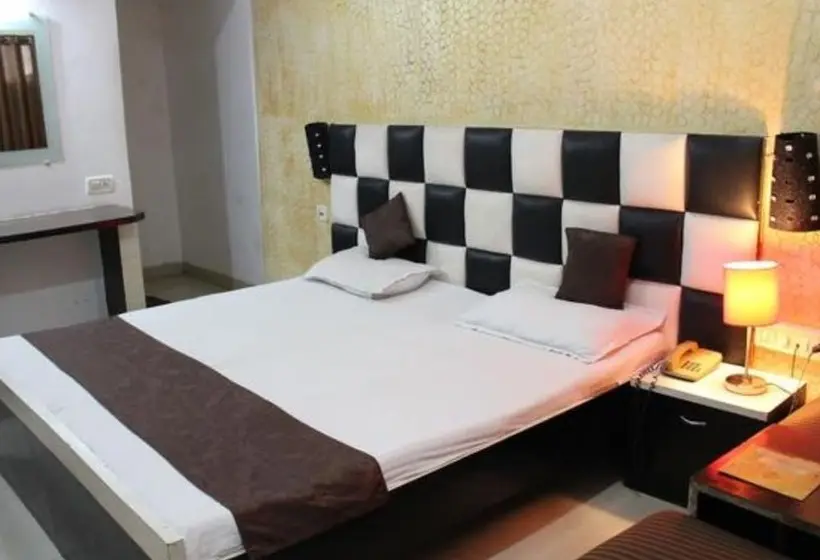 Quarto deluxe, Amit Regency