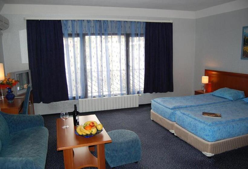 商务房间, Kibella