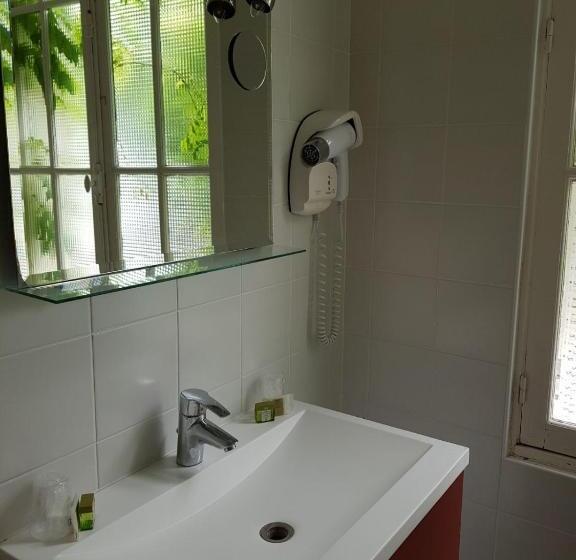 スタンダードルーム, Restaurant Pavillon Bleu